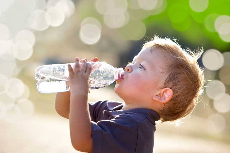 Water bottles and other non-glass containers are allowed at San Diego Zoo