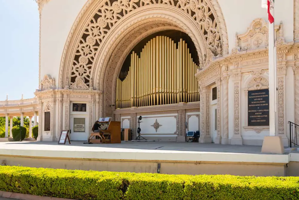 he open-air Spreckels Organ, the world's largest pipe organ in a fully outdoor venue.  Balboa Park, San Diego, California.